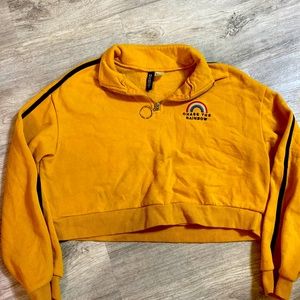 H&M crop sweatshirt